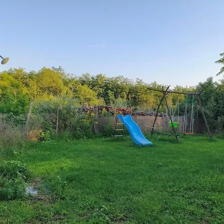 Appartement Kamilla Vendeghaz *